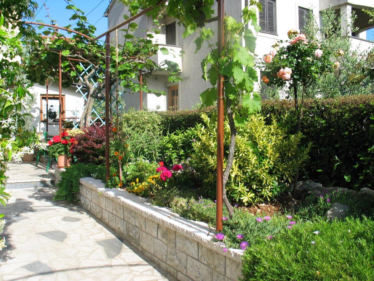 Apartmani Jolly Porec: Blizu Centra I Mora Ngoại thất bức ảnh