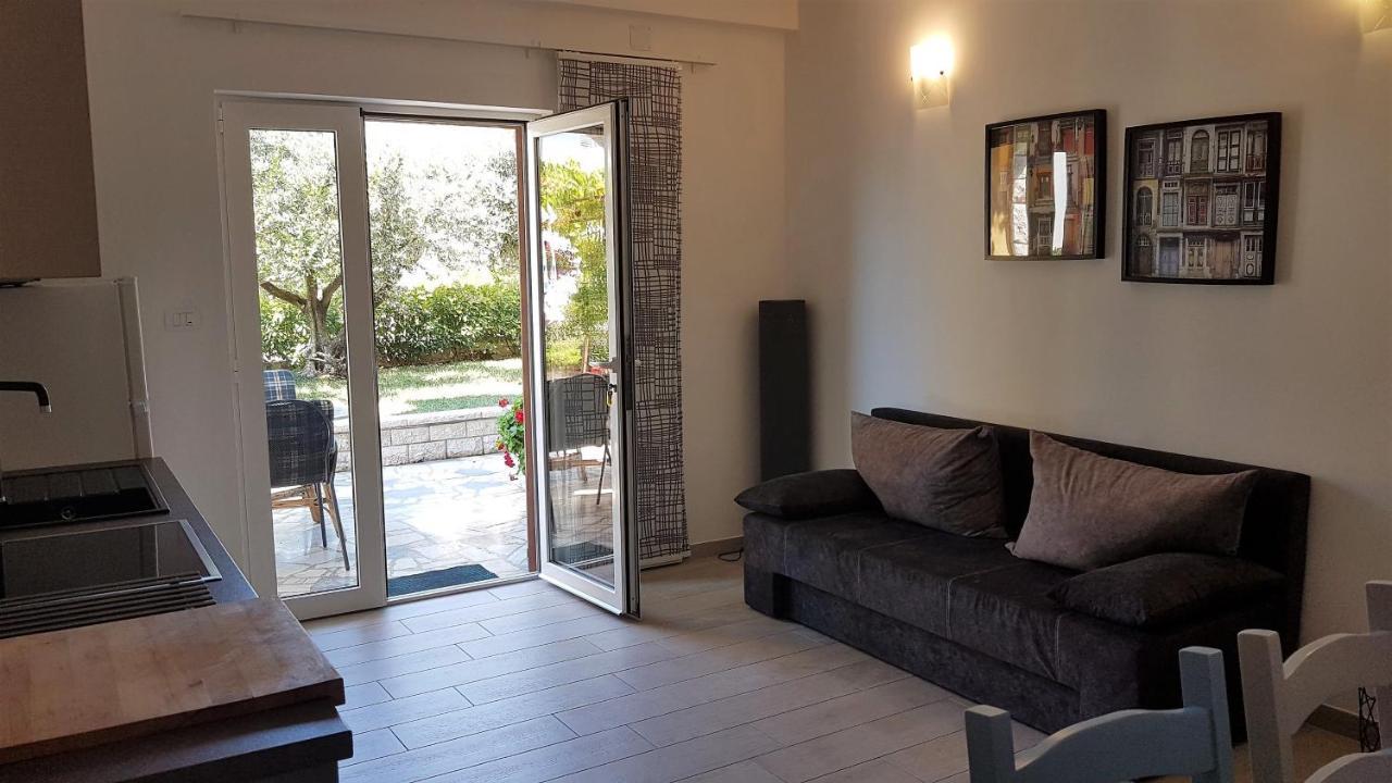 Apartmani Jolly Porec: Blizu Centra I Mora Ngoại thất bức ảnh