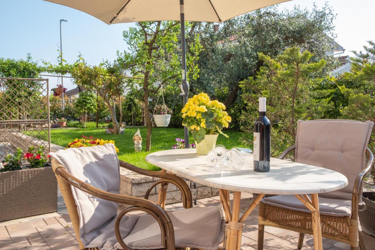 Apartmani Jolly Porec: Blizu Centra I Mora Ngoại thất bức ảnh